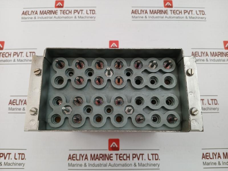 Stromberg Auxiliary Voltage Monitoring Relay Spau 1G100 J3, 50Hz 100V
