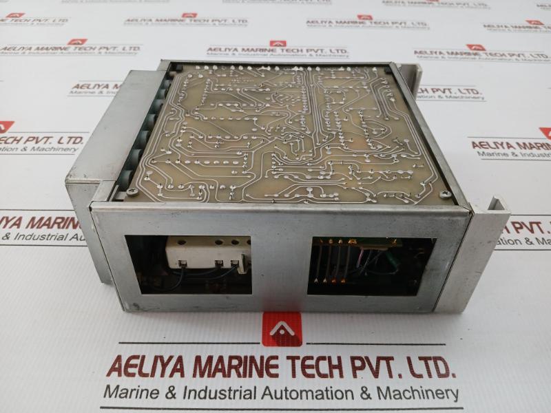 Stromberg Auxiliary Voltage Monitoring Relay Spau 1G100 J3, 50Hz 100V