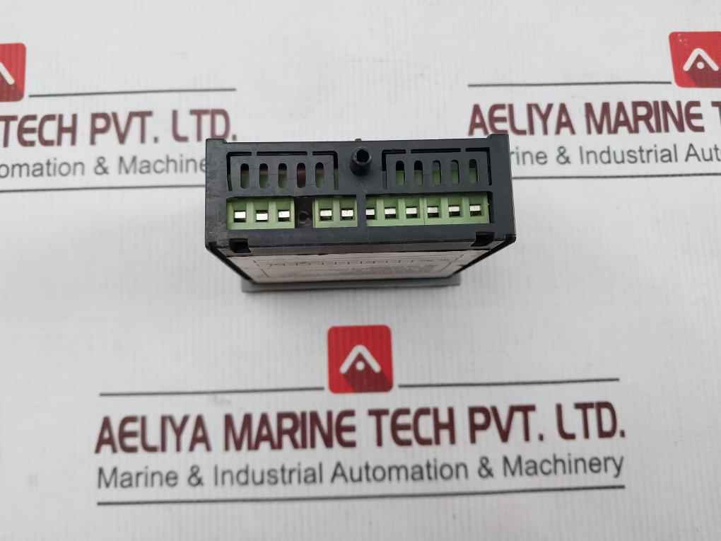Stulz Srh230V Temperature Controller Ip65 8A/250Vac 230V