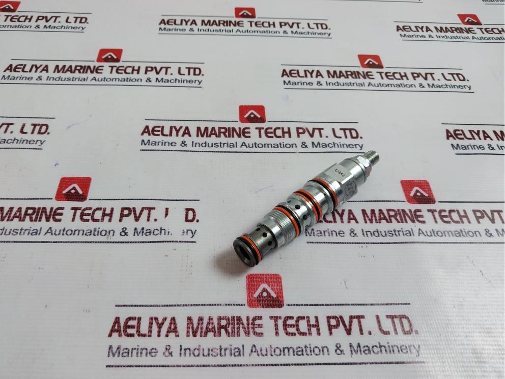 Sun Hydraulics Dpbolan 3-way, Pilot-operated, Directional Valve