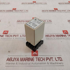 Sunflame Fe-61R Flame Eye Relay Ac 220V 50/60Hz Pf113A 2651