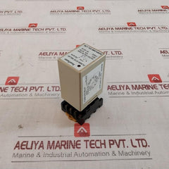 Sunflame Fe-61R Flame Eye Relay Ac 220V 50/60Hz Pf113A 2651