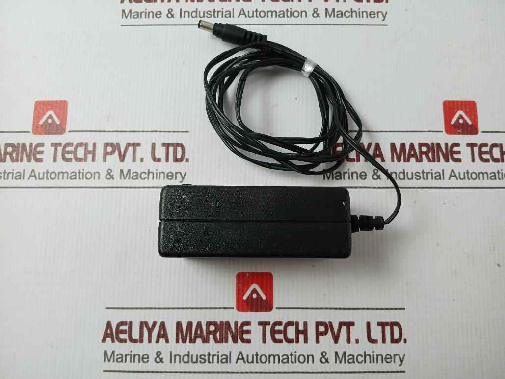 Sunpower Sa06N09-v Power Adapter 240V-50-60Hz-0.8A