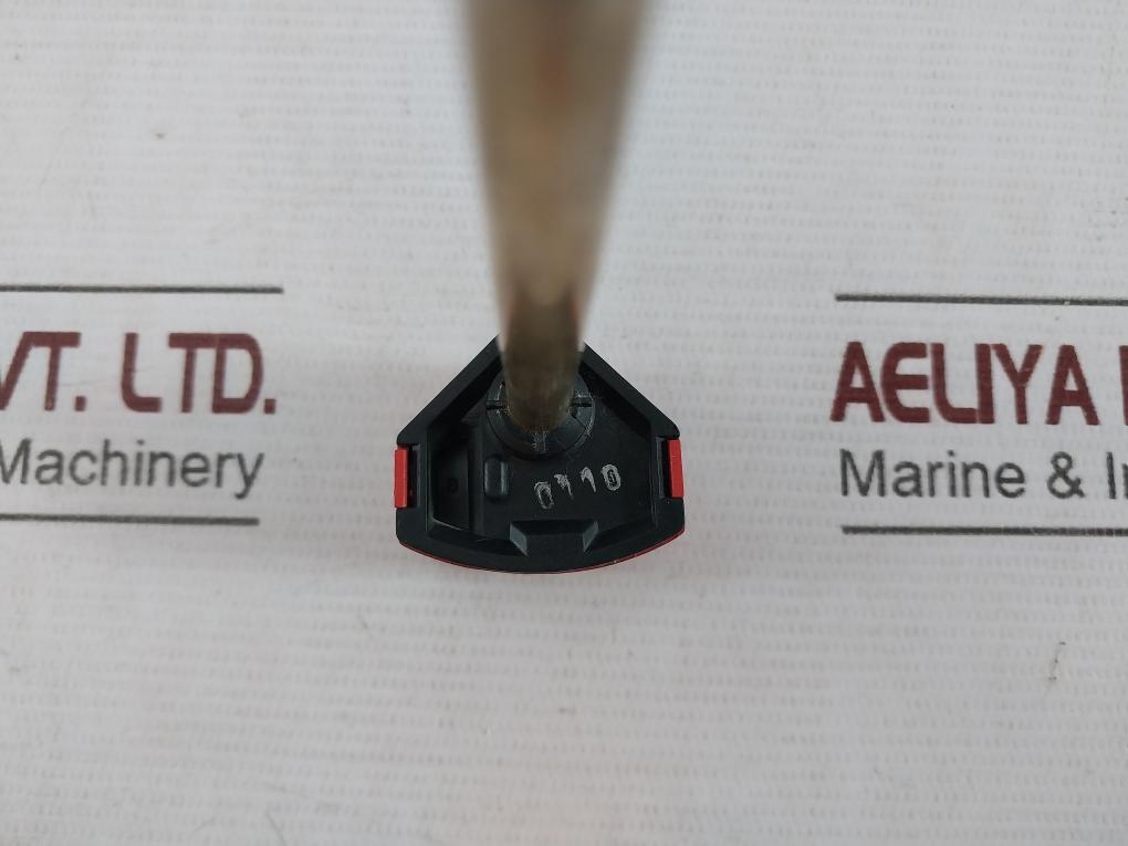 Sunvic Vkl2301 Single Function Thermostat T100 16A 240V Ac 50-80°C