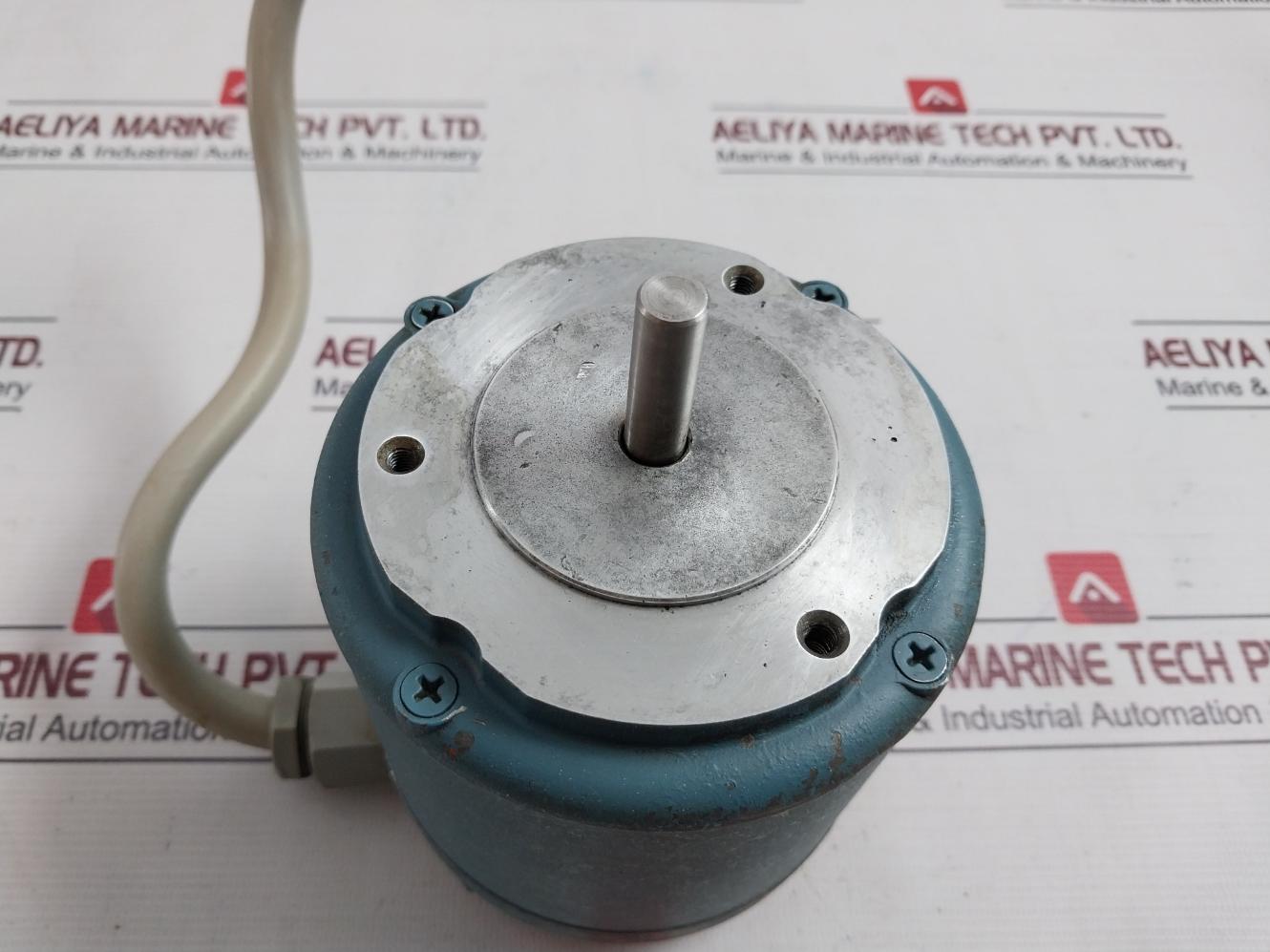 Superior Electric Ss150-1017 Synchronous/Stepping Motor 55°C Bm101010 200 S/R