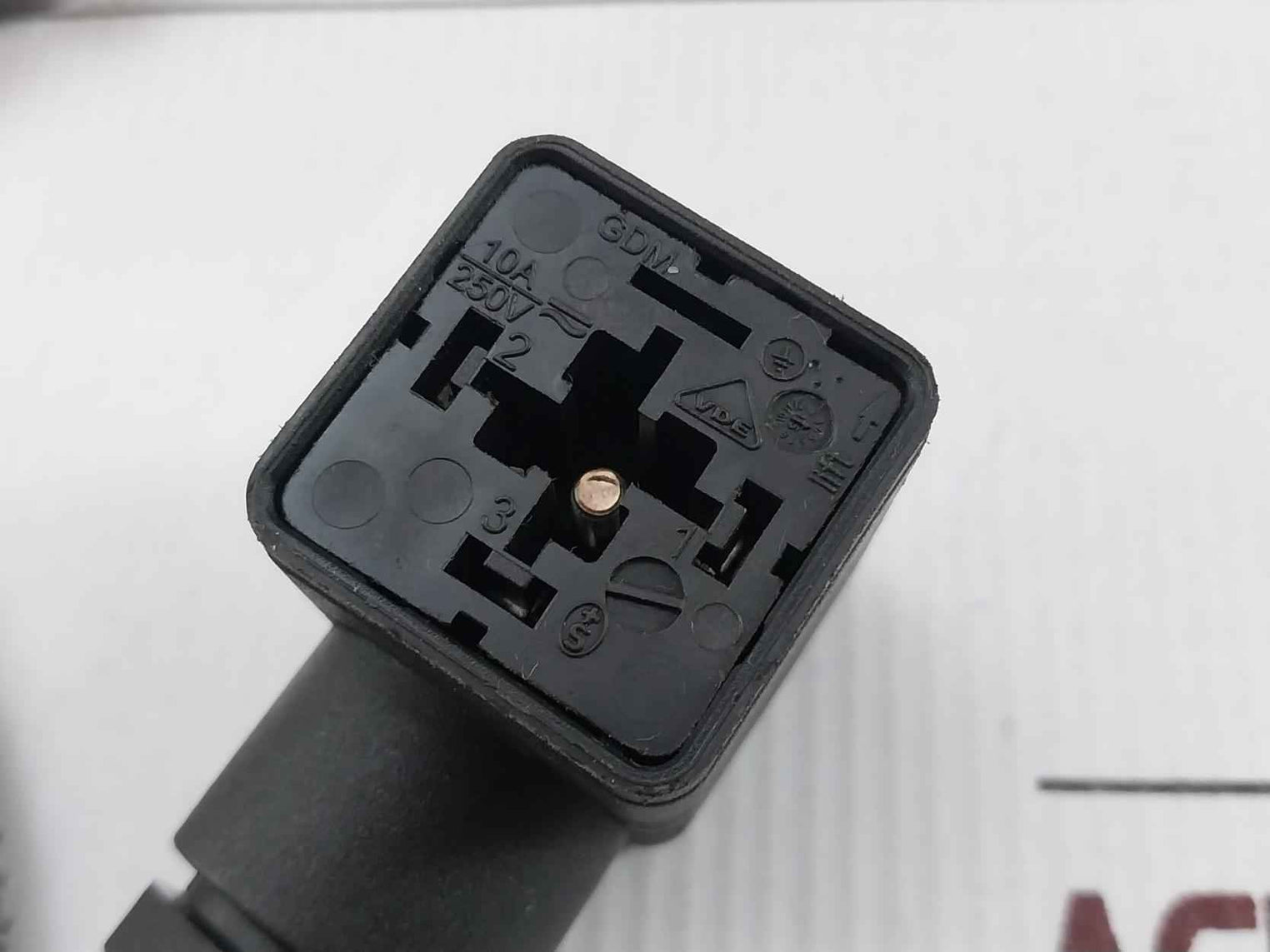 Superlok 316 S03 Tube Fitting 2 Meter 12Mm 10A/250V