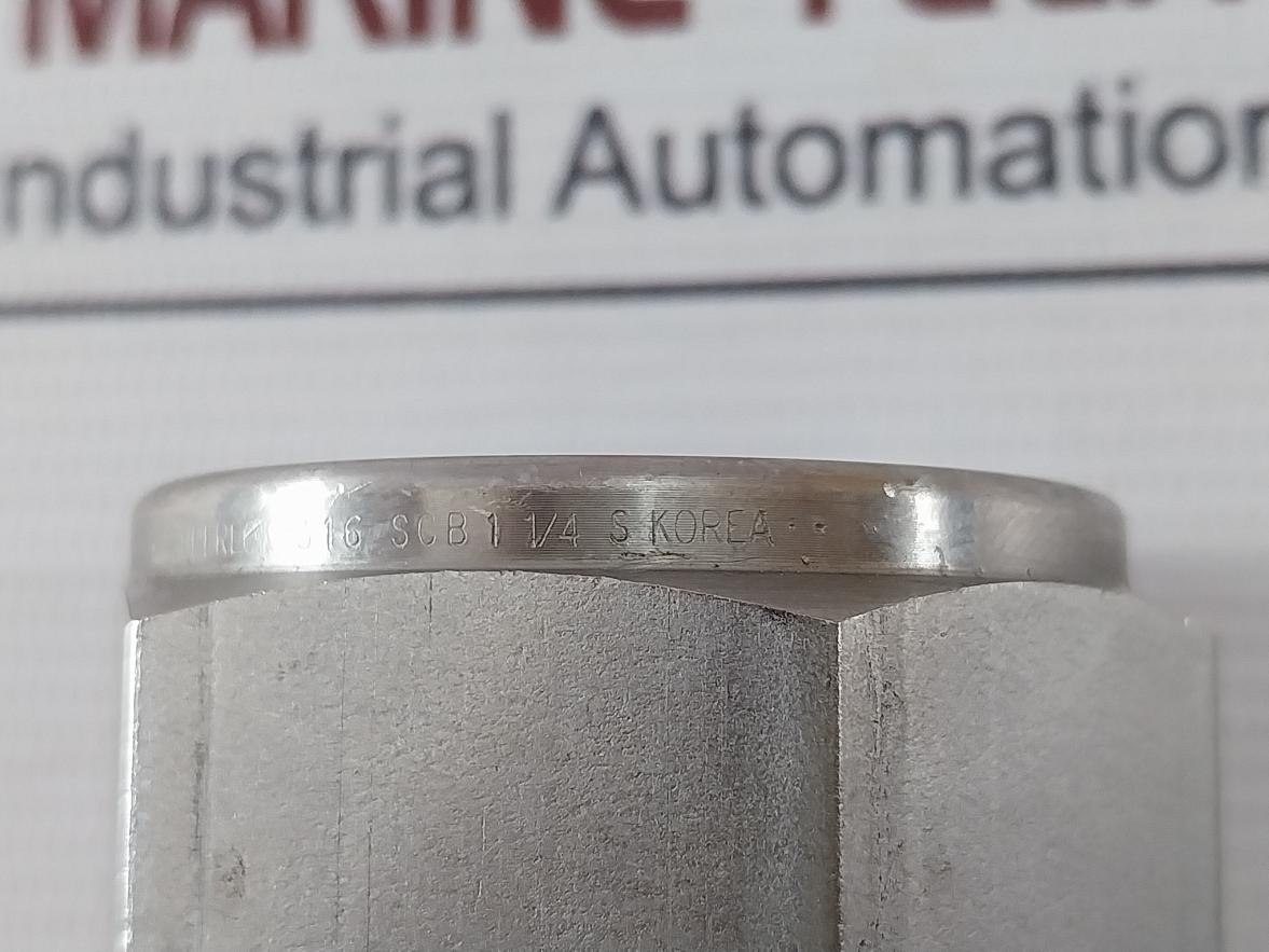 Superlok 316 Scv Ss Tube Fitting 316 Scb 1 1/4S