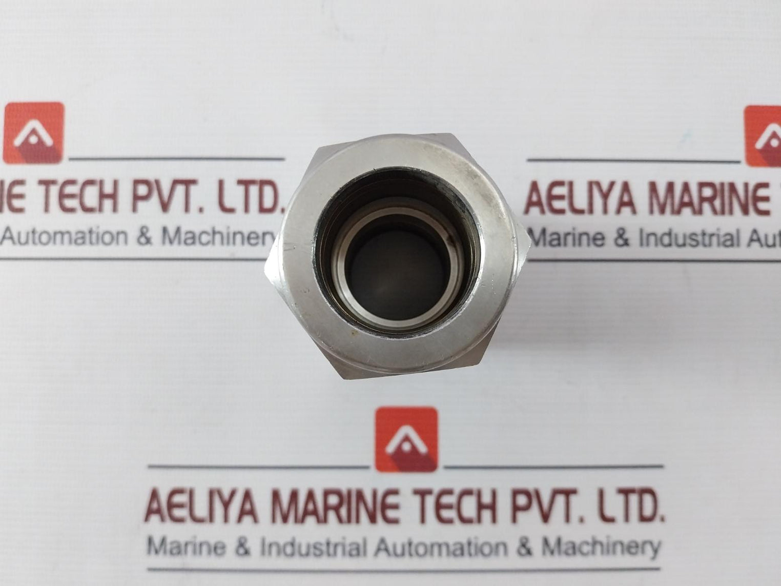 Superlok 316 Scv Ss Tube Fitting 316 Scb 1 1/4S