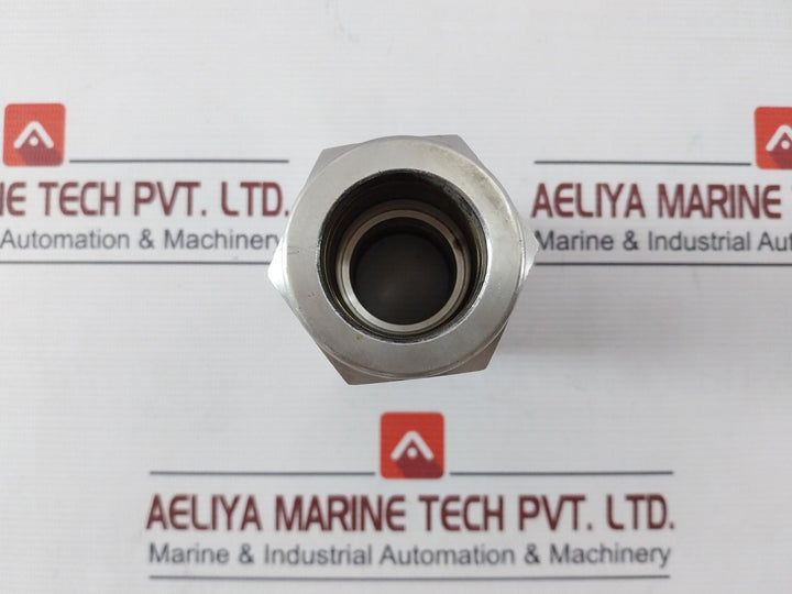 Superlok 316 Scv Ss Tube Fitting 316 Scb 1 1/4S