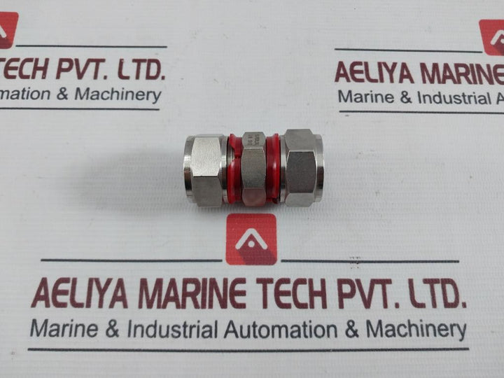 Superlok 316 Skg Tube Straight Connector Sfa 3/4 S