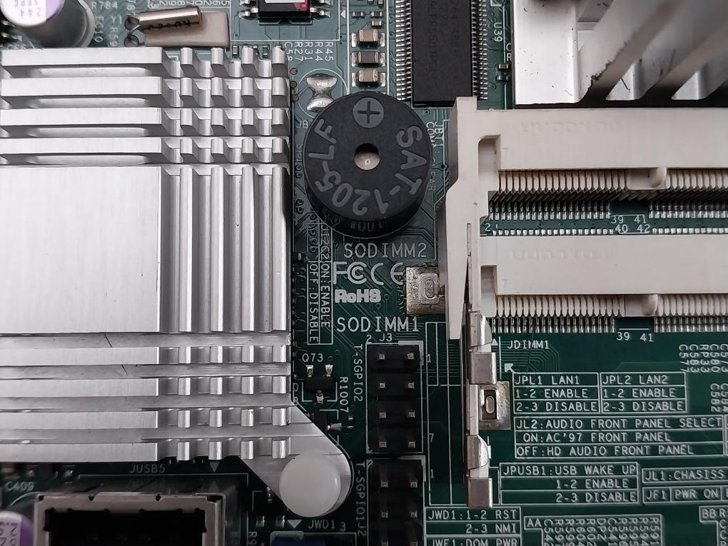 Supermicro-Motherboard-Rev-1-01-X7spa-Hf-6