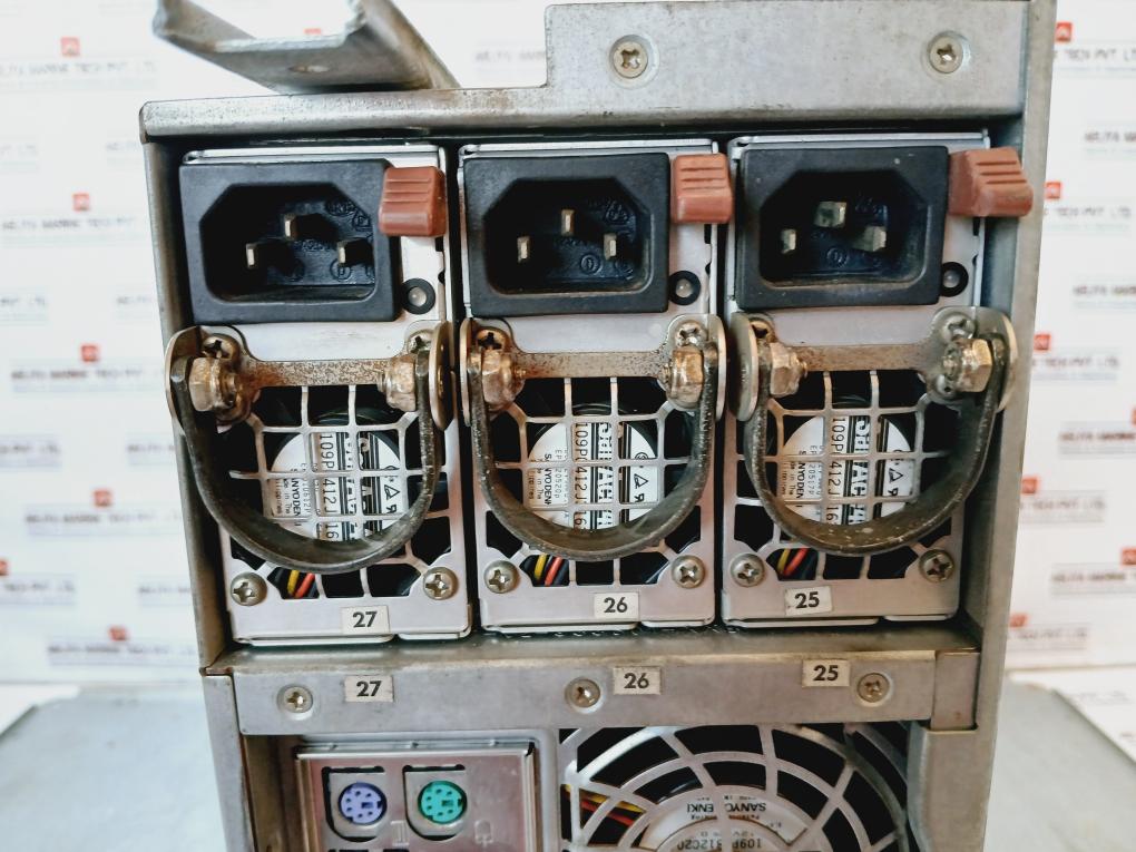 Supermicro 192.168.3.41 Ultra Superserver 05-01-820611-xxa, 256Gb Sata 6Gb/S