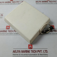 Surbhi Wall Mount Antenna 698~960/1710-2700 Mhz