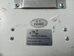 Surbhi Wall Mount Antenna 698~960/1710-2700 Mhz