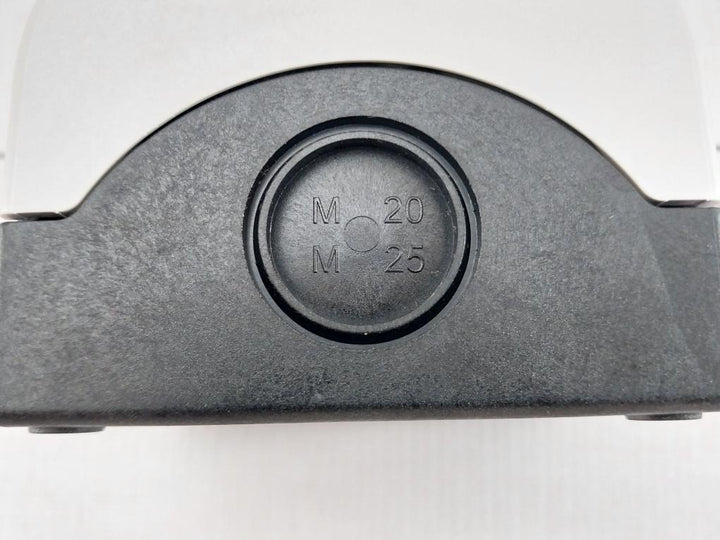Surface Mounting Enclosure M22-i1 Eaton Ip67 Belepend0002/E04-133