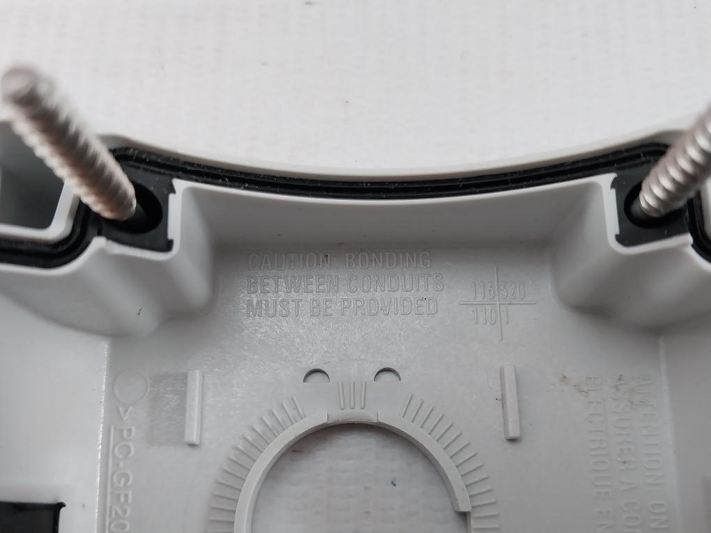 Surface Mounting Enclosure M22-i1 Eaton Ip67 Belepend0002/E04-133