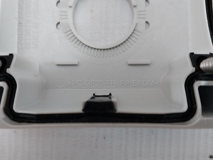 Surface Mounting Enclosure M22-i1 Eaton Ip67 Belepend0002/E04-133