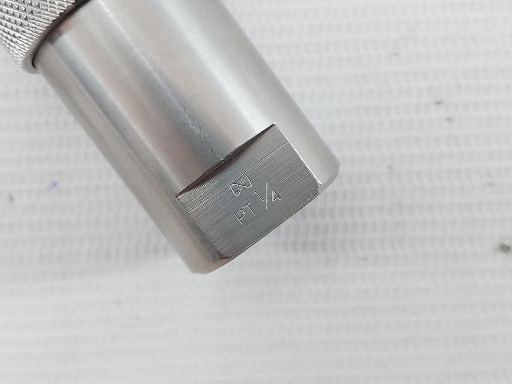 Sus304 Self Seal Coupling Socket