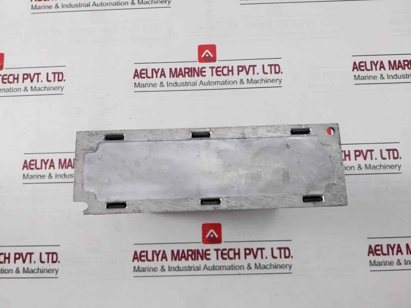 Suzhou Inovance Is620Ps1R6I Servo Drive 1Ph Ac 200-240V 2.3A 50/60Hz