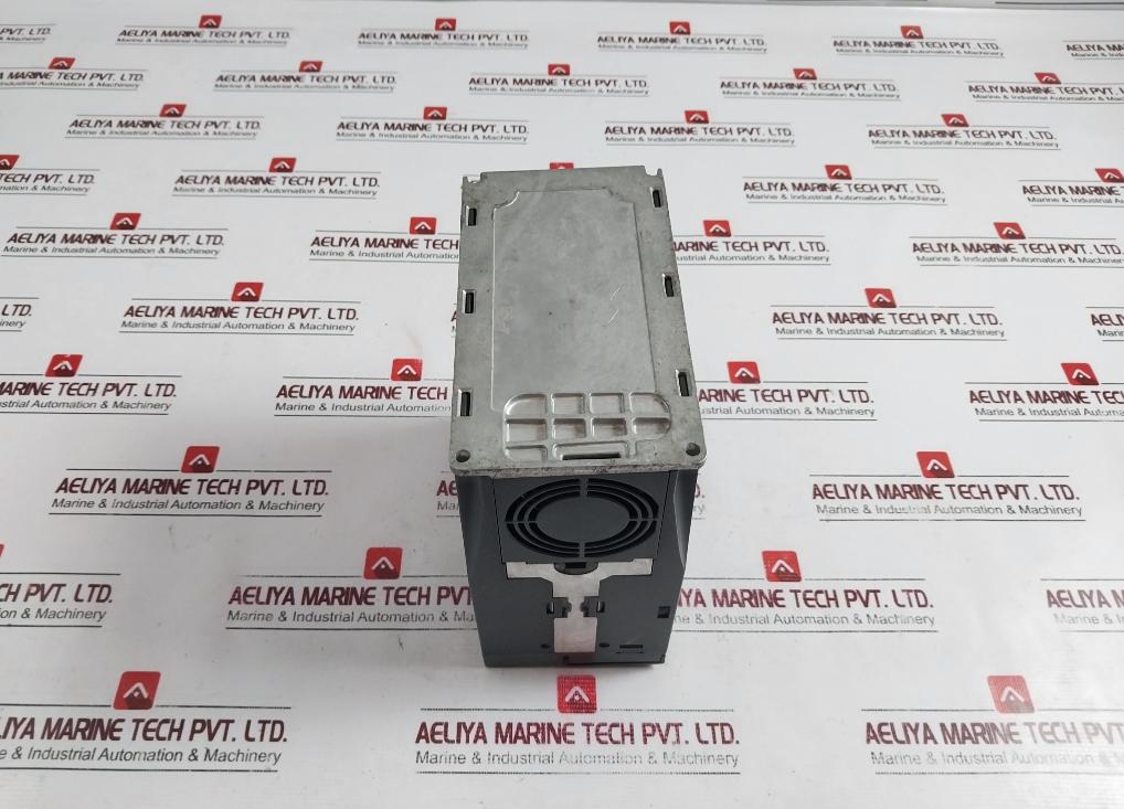 Suzhou Inovance Is620Pt8R4I-co-ptc1 Servo Driver 3Ph Ac 0-380V 8.4A 0-400Hz 2Kw