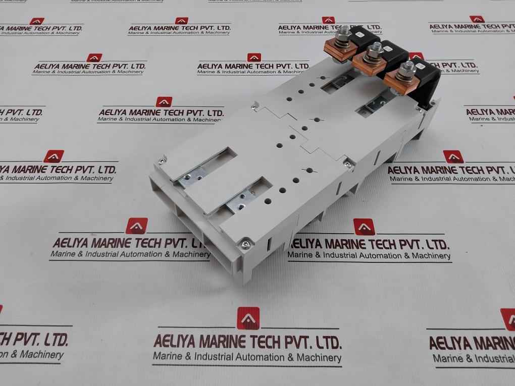 Sv 9345.710 Circuit-breaker Component Adaptor 3-pole 480v/600a