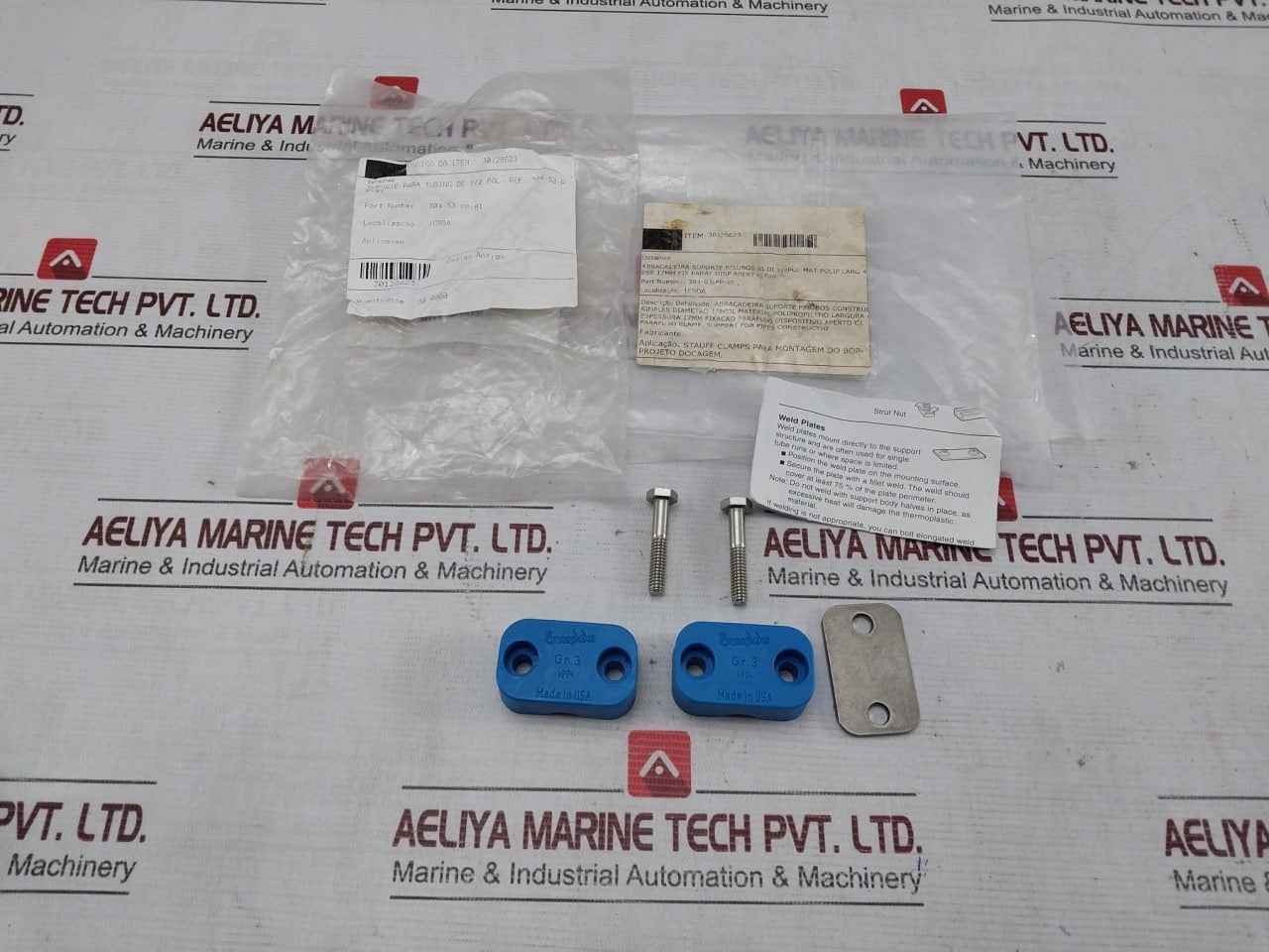 Swagelok 304-s3-pp-8T Bolted Plastic Clamp Tube Support Kit