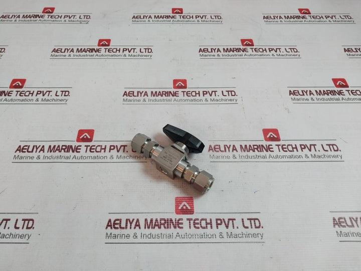 Swagelok SS-83KS8 High Pressure Ball Valve 6000 PSIG at 100F 47K 316 440270001