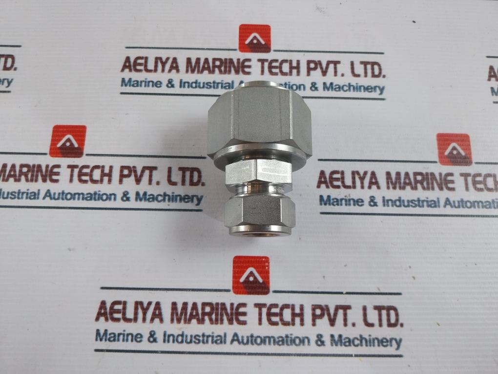 Swagelok SS-18MO-R-28M Reducer Tube Fitting 316 TUVA278/13 BC2