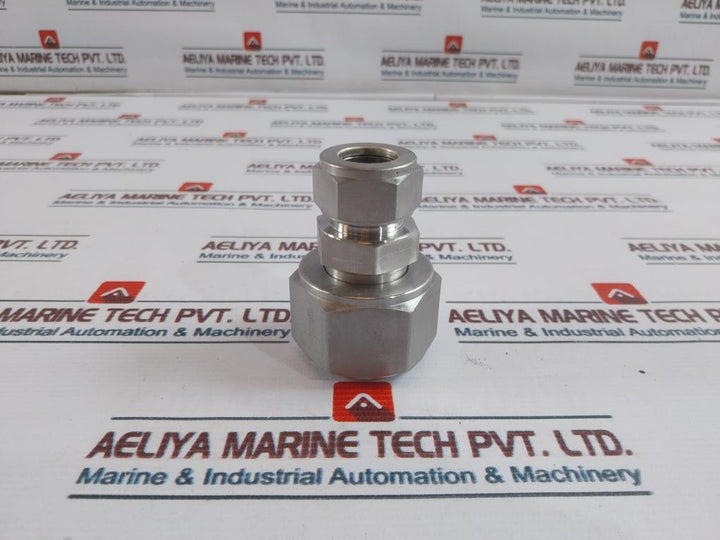 Swagelok SS-18MO-R-28M Reducer Tube Fitting 316 TUVA278/13 BC2