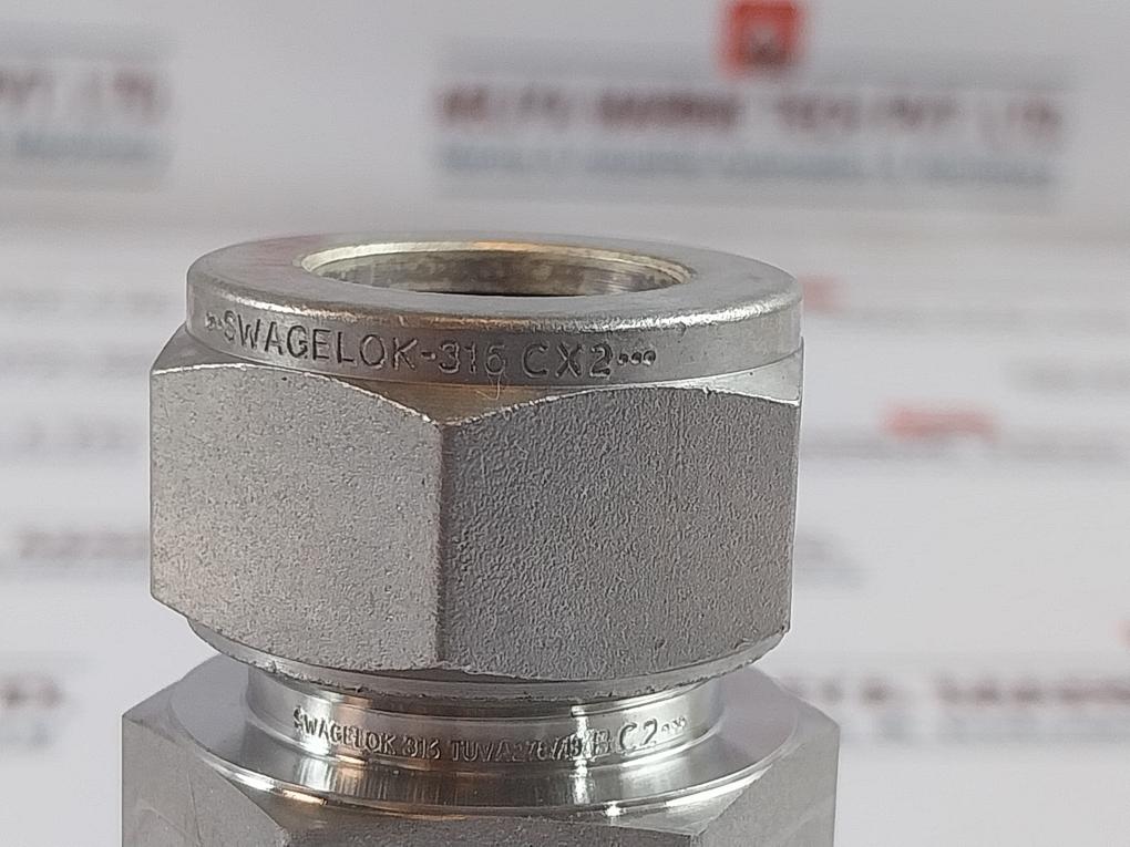 Swagelok SS-18MO-R-28M Reducer Tube Fitting 316 TUVA278/13 BC2