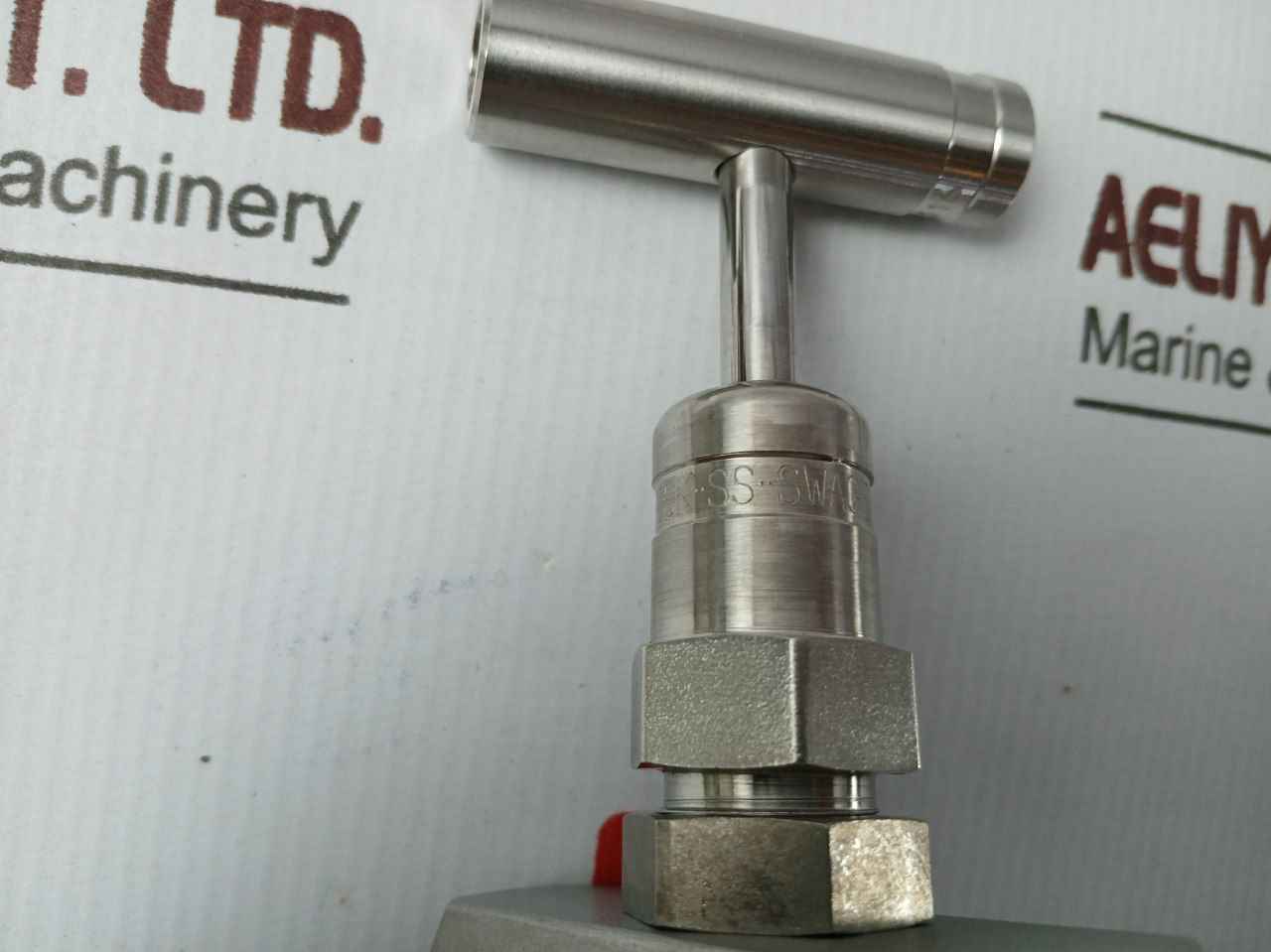 Swagelok Ss-5Pdms8 Stainless Steel Rising Plug Screwed-bonnet Needle Valve