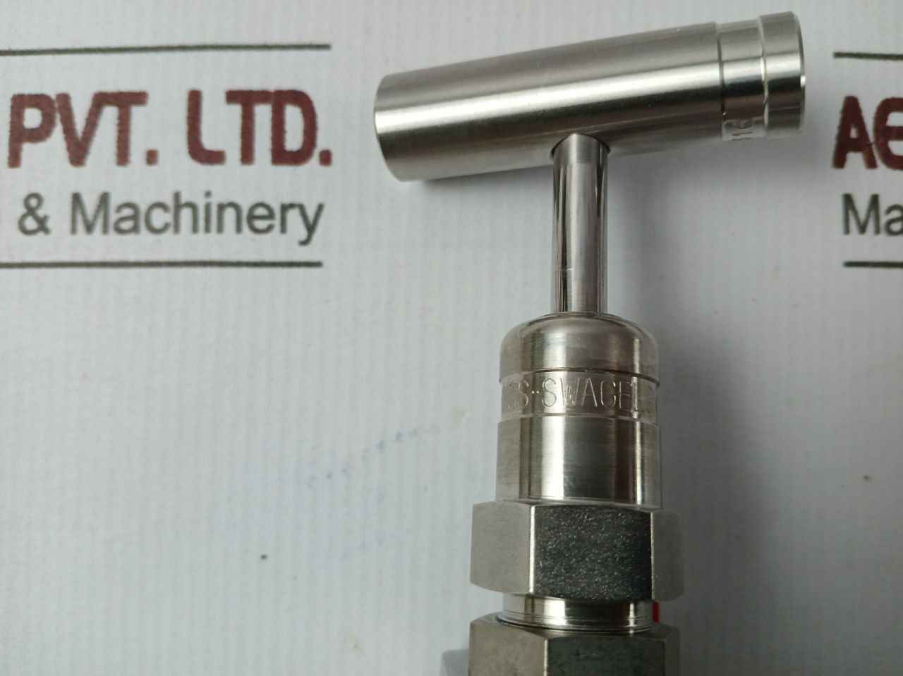 Swagelok Ss-5Pdms8 Stainless Steel Rising Plug Screwed-bonnet Needle Valve