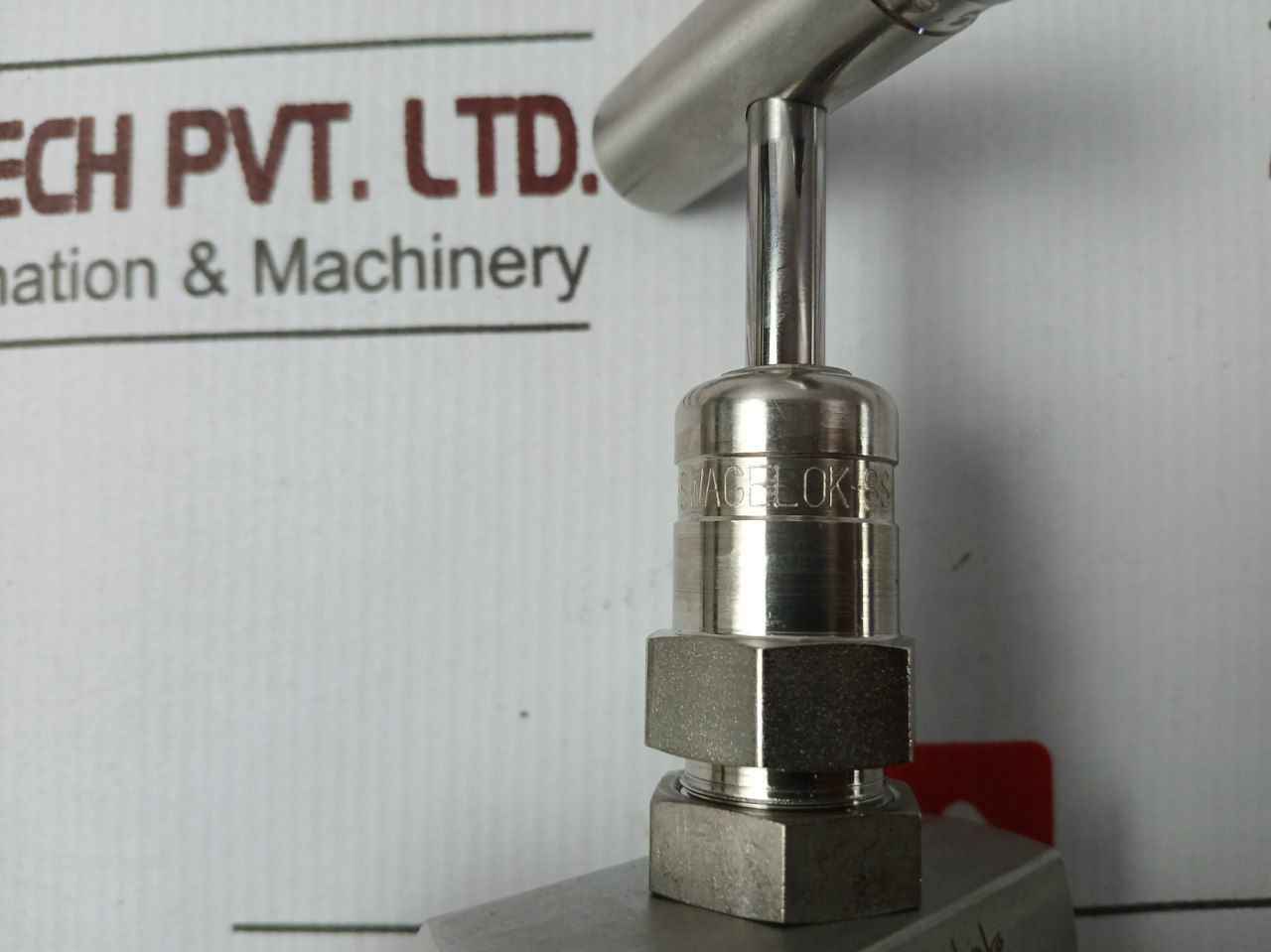 Swagelok Ss-5Pdms8 Stainless Steel Rising Plug Screwed-bonnet Needle Valve