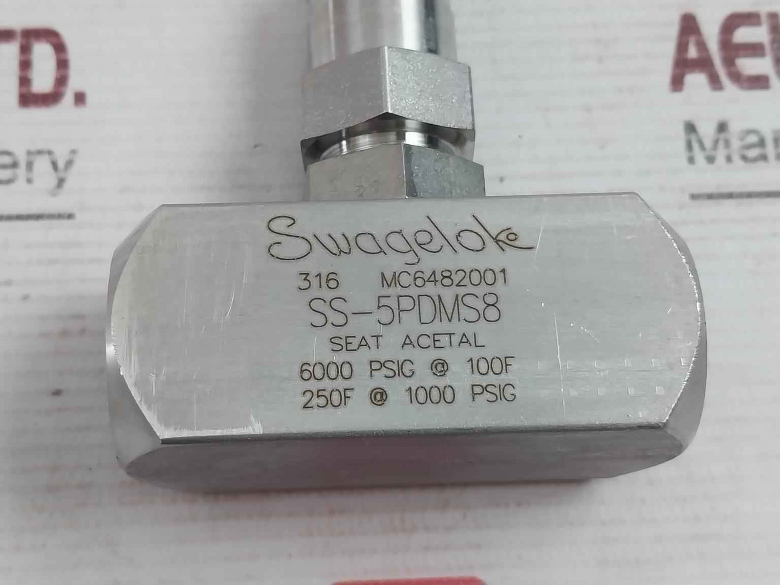Swagelok Ss-5Pdms8 Stainless Steel Rising Plug Screwed-bonnet Needle Valve