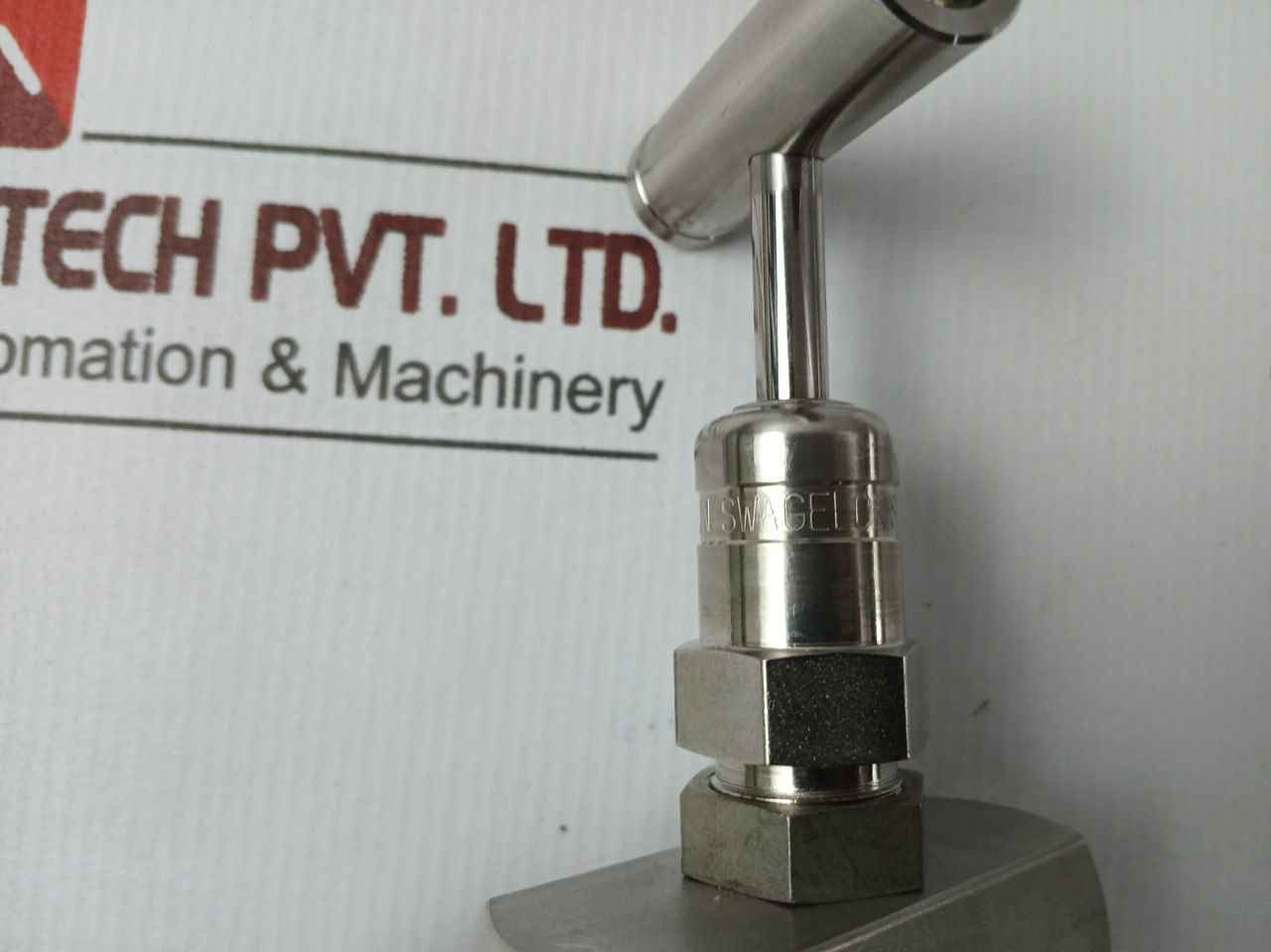 Swagelok Ss-5Pdms8 Stainless Steel Rising Plug Screwed-bonnet Needle Valve