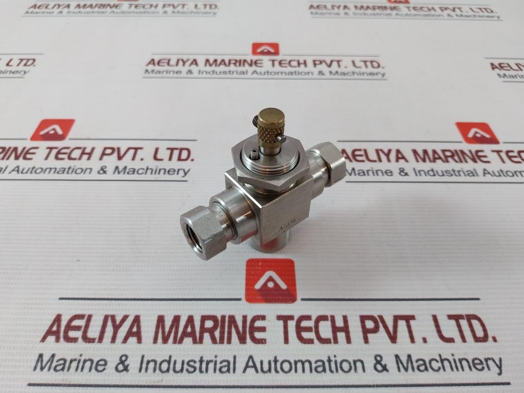 Swagelok Ss-83Xpf4 High Pressure 3-way Ball Valve 6000 Psig