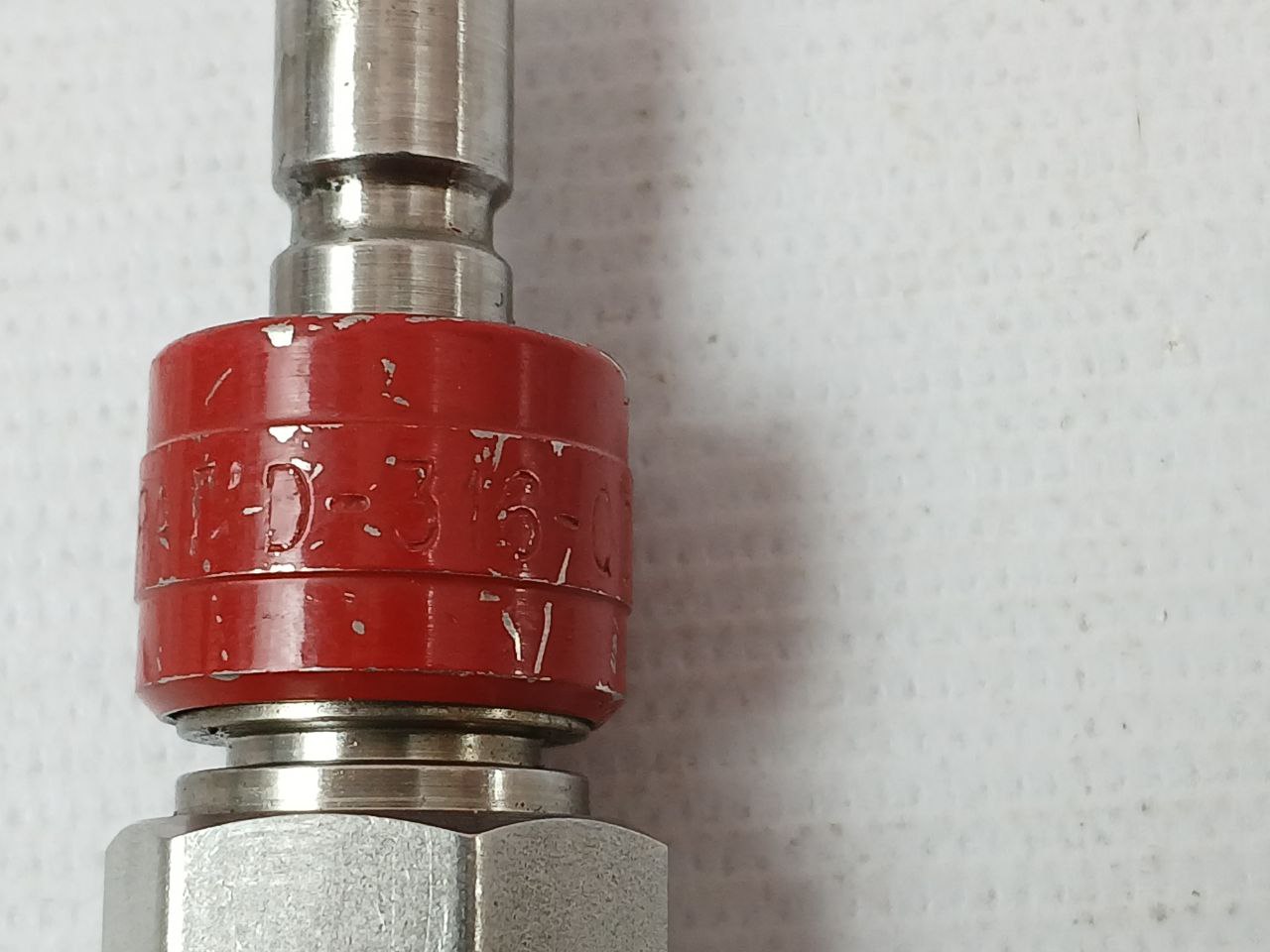 Swagelok 316 D-316-qc6 Quick Connect Coupler Assembly