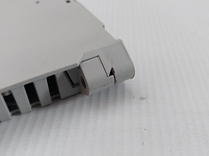 Switch/Proximity Detector Interface Measurement Technology Mtl 4013