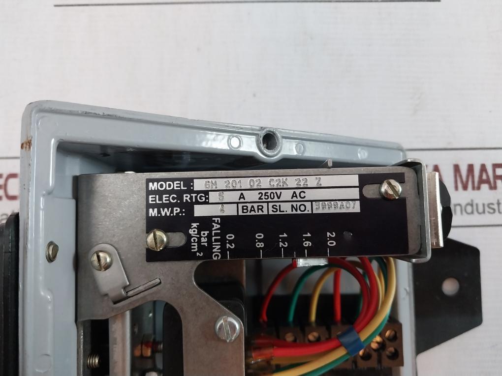 Switzer Gm 201 02 C2K 22 Z Pressure Switch 5A 250V Ac 4 Bar