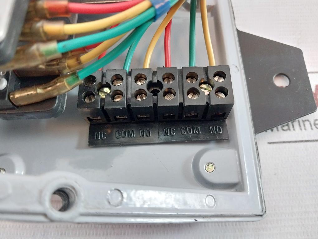 Switzer Gm 201 02 C2K 22 Z Pressure Switch 5A 250V Ac 4 Bar