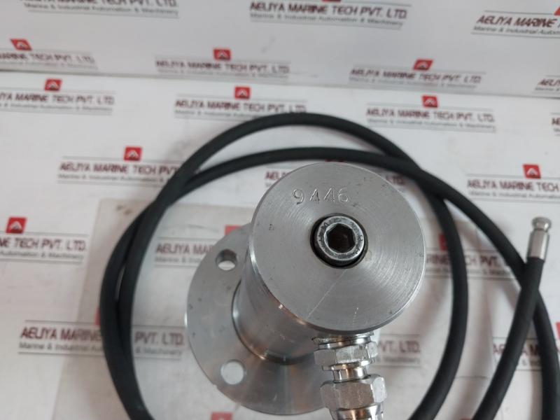 Sylinderteknikk Cr 13-100 Magnetostrictive Sensor Sae 100 R9R 1/4