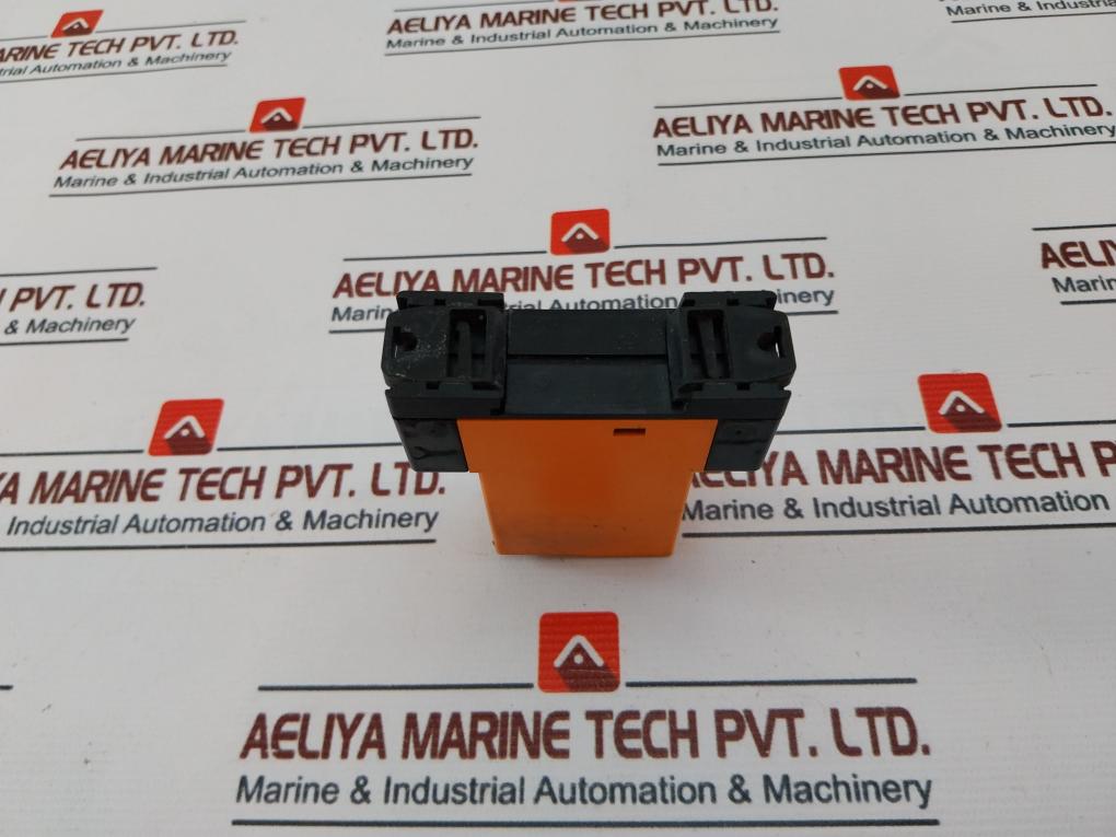 Syrelec BLRM Time Relay 250V