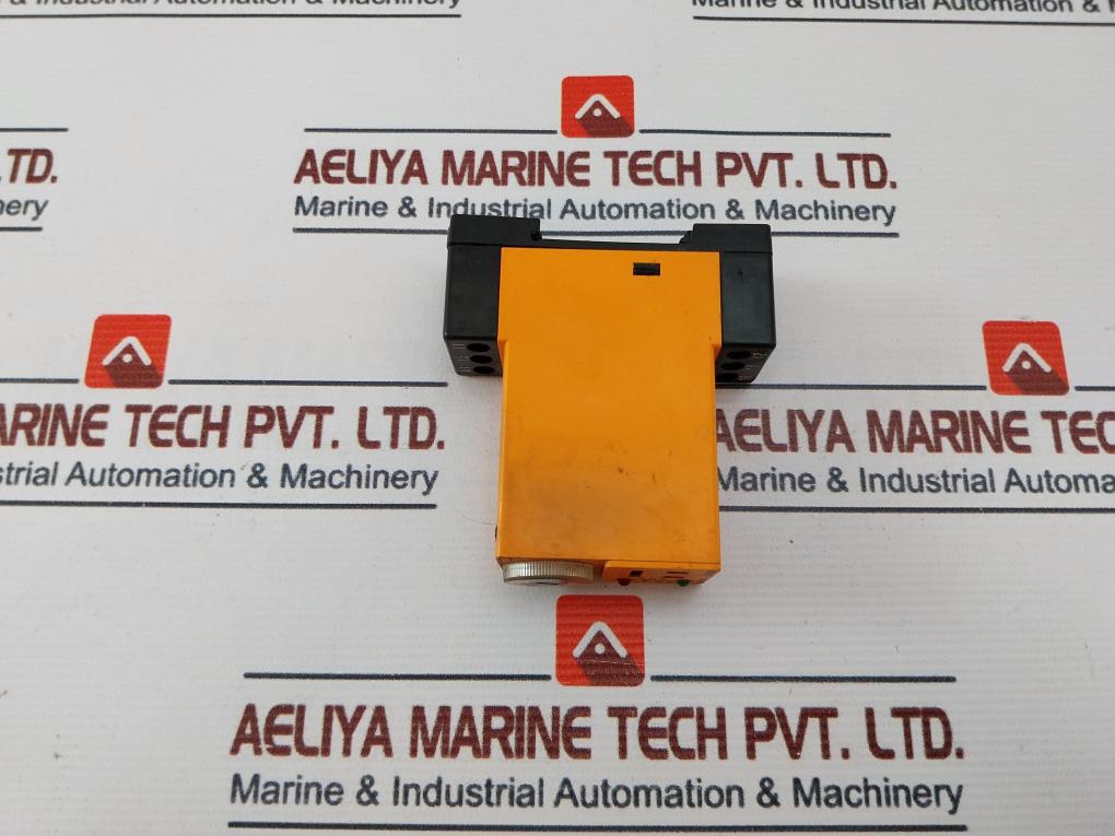 Syrelec BLRM Time Relay 250V