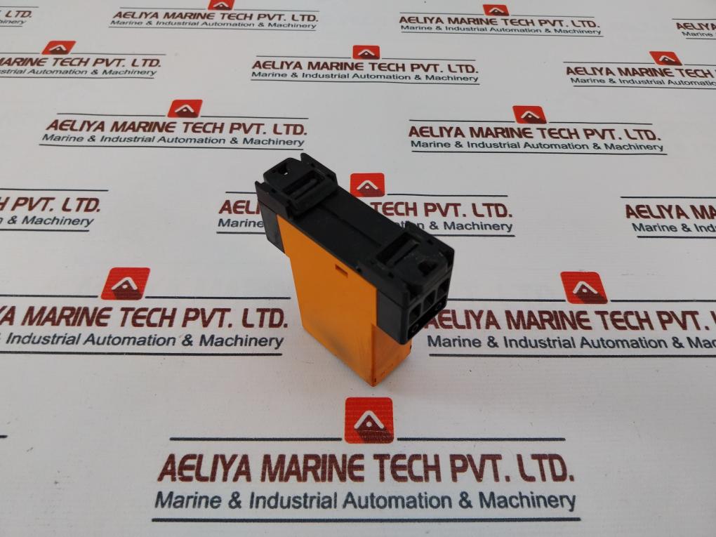 Syrelec BLRM Time Relay 250V