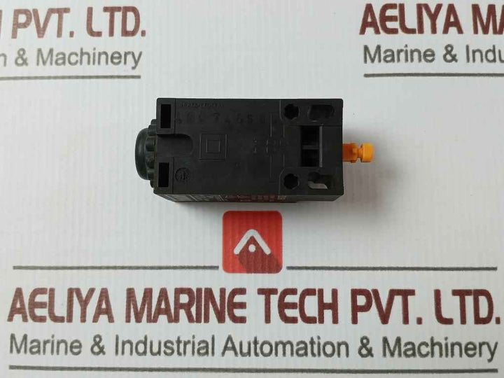 Rittal Sz 2586 Door Operated Switch Ac-15 230v 6a Dc-13 24v 10a