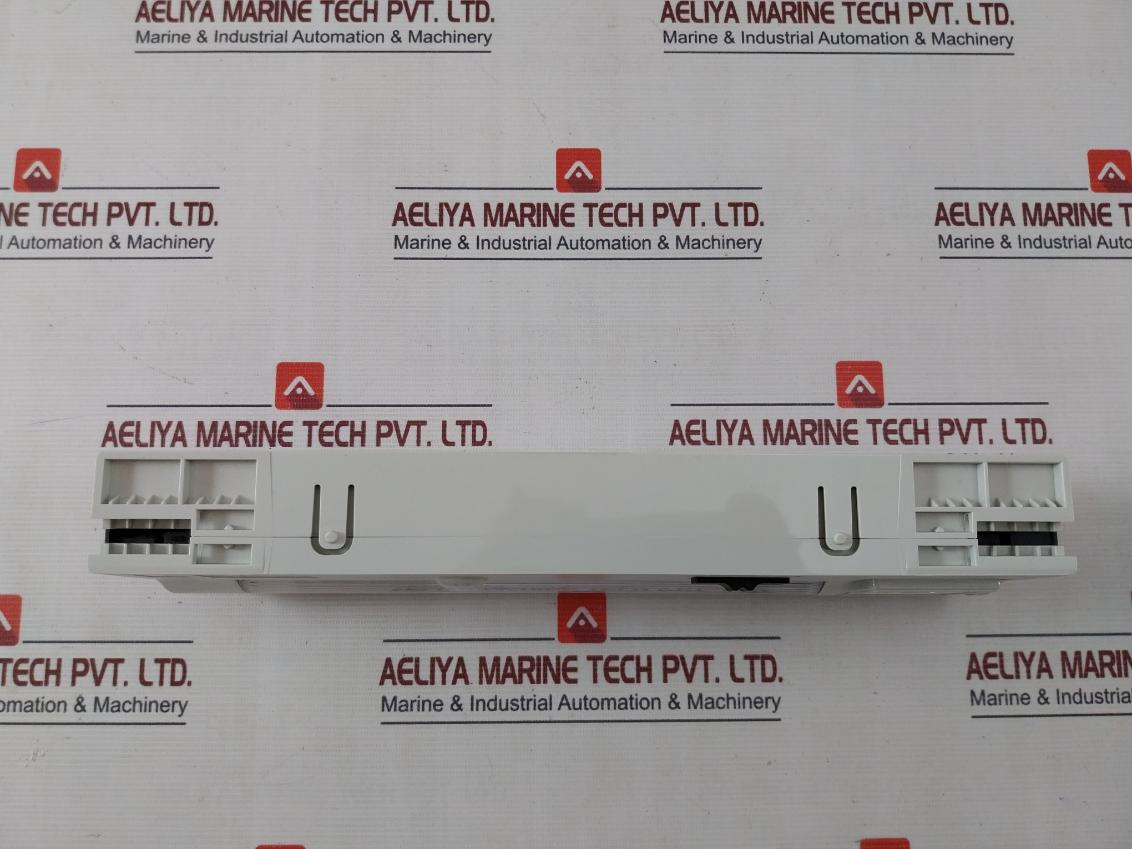 Sz 4155.110 Universal Light With Integral Motion Detector 18W 110-240V