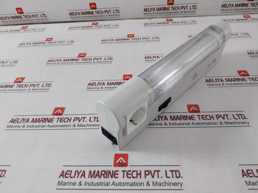 Sz 4155.110 Universal Light With Integral Motion Detector 18W 110-240V