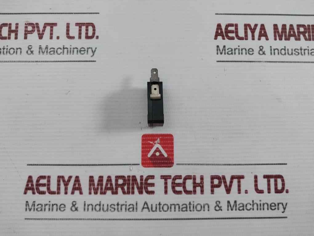 Szm-v16-fd-93 W Microwave Door Switch Starion