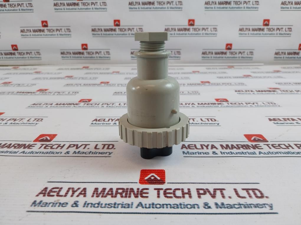 T-1MA Marine Watertight Plug 250V 20A