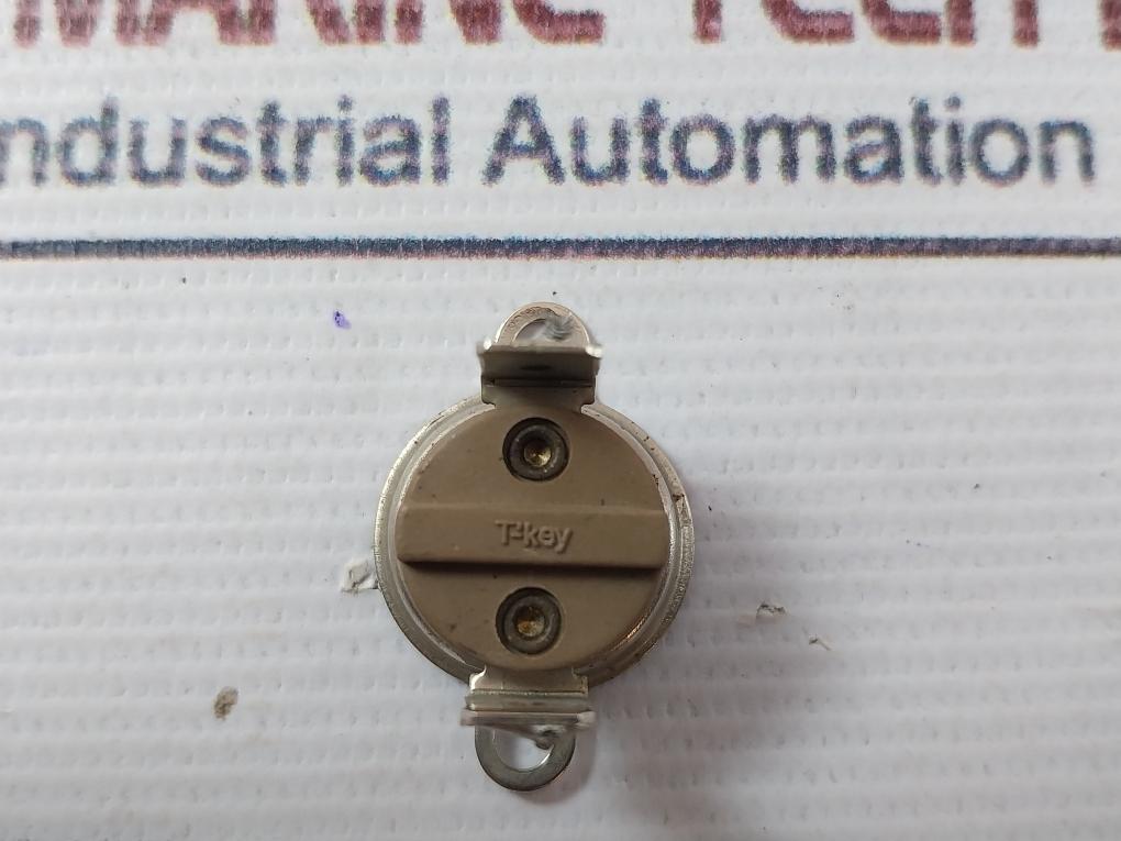 Lot Of 2X T-Key C1-2126 Thermal Switch